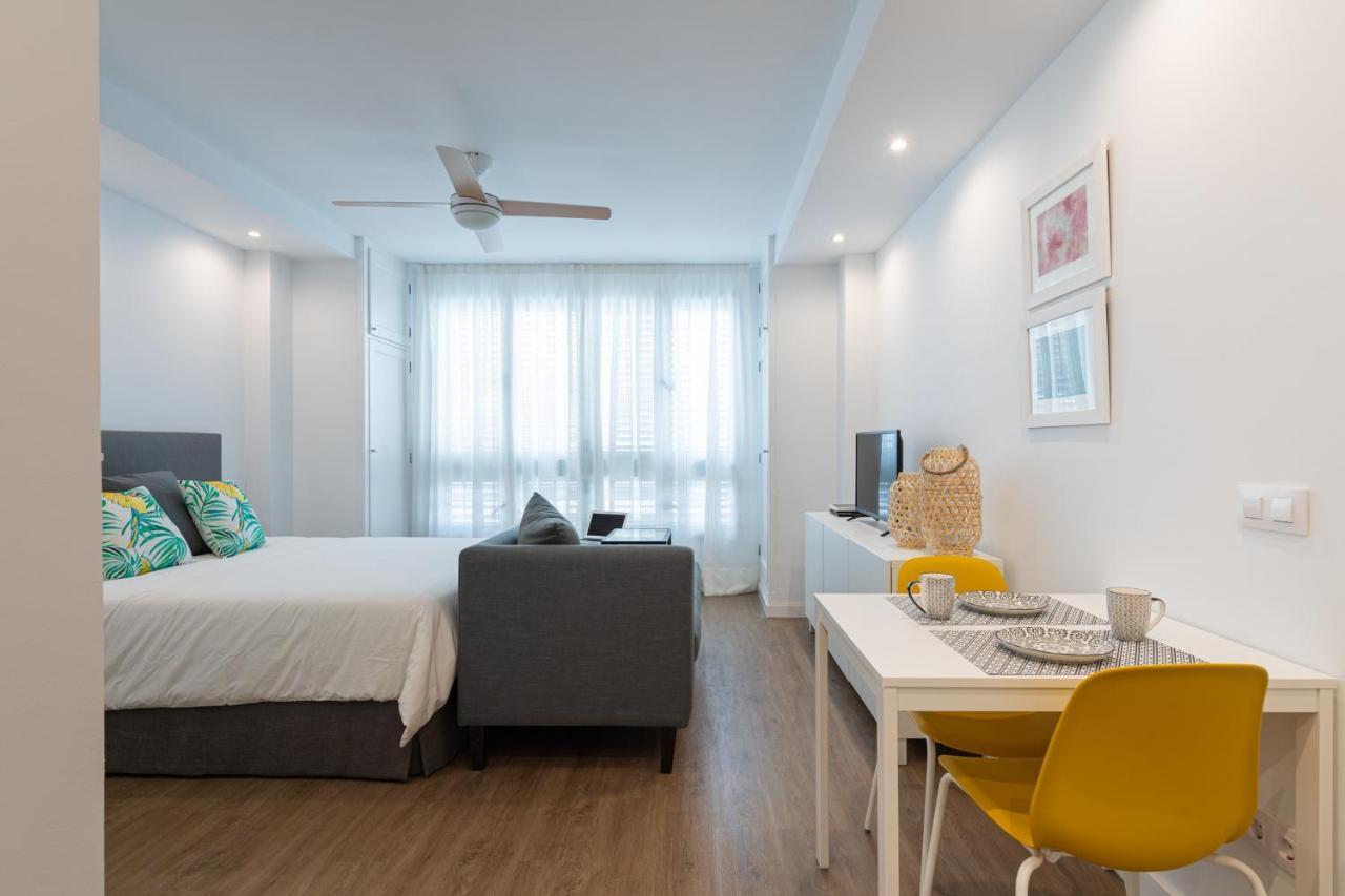 Homeforguest Moderno Estudio Junto A Las Canteras Las Palmas de Gran Canaria Esterno foto